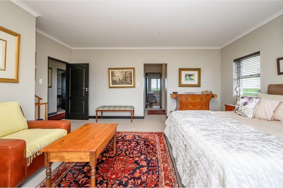 4 Bedroom Property for Sale in Lovemore Park Eastern Cape